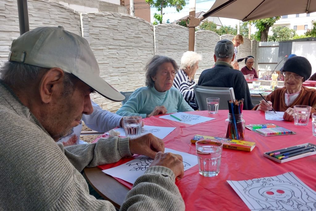 camin batrani activitati program azil batrani